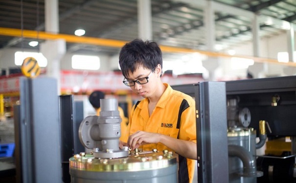 螺桿空壓機及后處理設備操作規范書